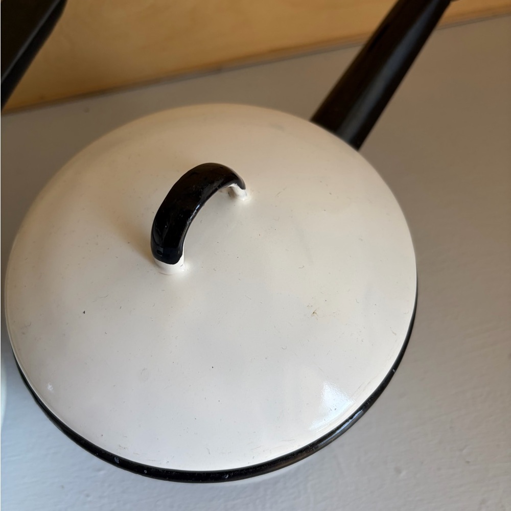 White Enamel Cookware Set - Picture 3 of 6